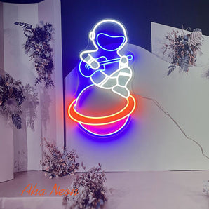 Astronaut Neon Sign - Aha Neon®