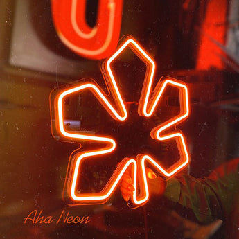 Сhestnut Leaf LED Neon Sign - Aha Neon®