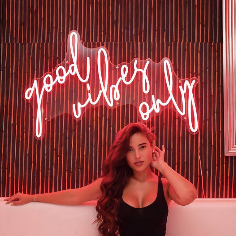 Load image into Gallery viewer, Good Vibes Only Neon Sign -2
