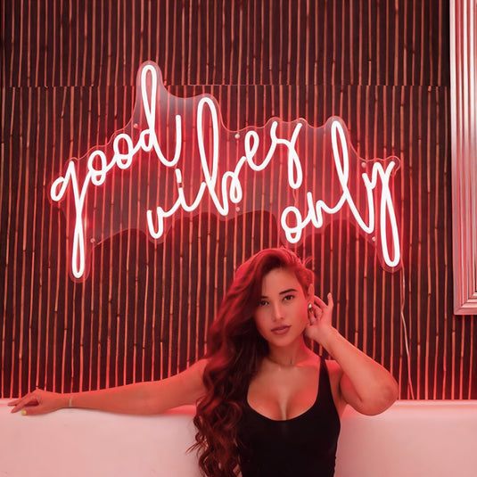 Good Vibes Only Neon Sign -2