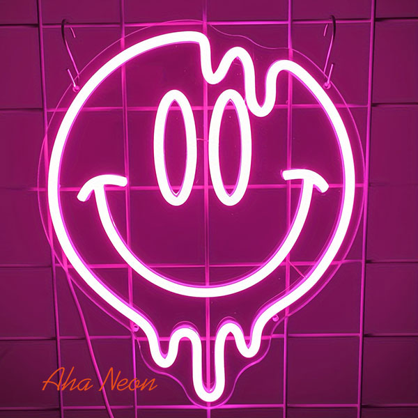 Load image into Gallery viewer, Smiling Face Neon Sign - 3
