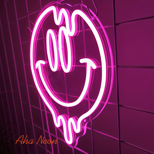 Load image into Gallery viewer, Smiling Face Neon Sign - 4
