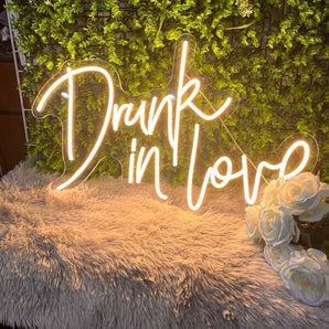 Drunk in Love Neon Sign -1