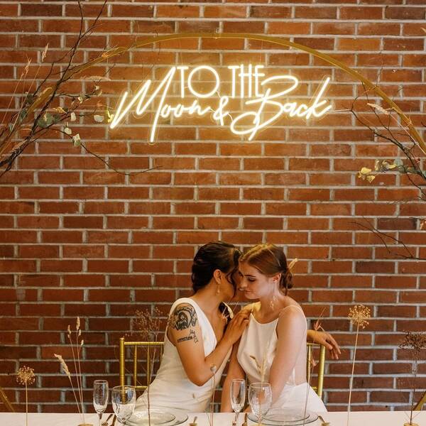 Load image into Gallery viewer, &lt;img src=&#39;pic.jpg&#39; alt=To The Moon Neon Wedding Sign2.&#39; /&gt;
